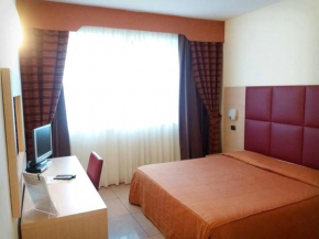  Hotel Panorama  Камбиано